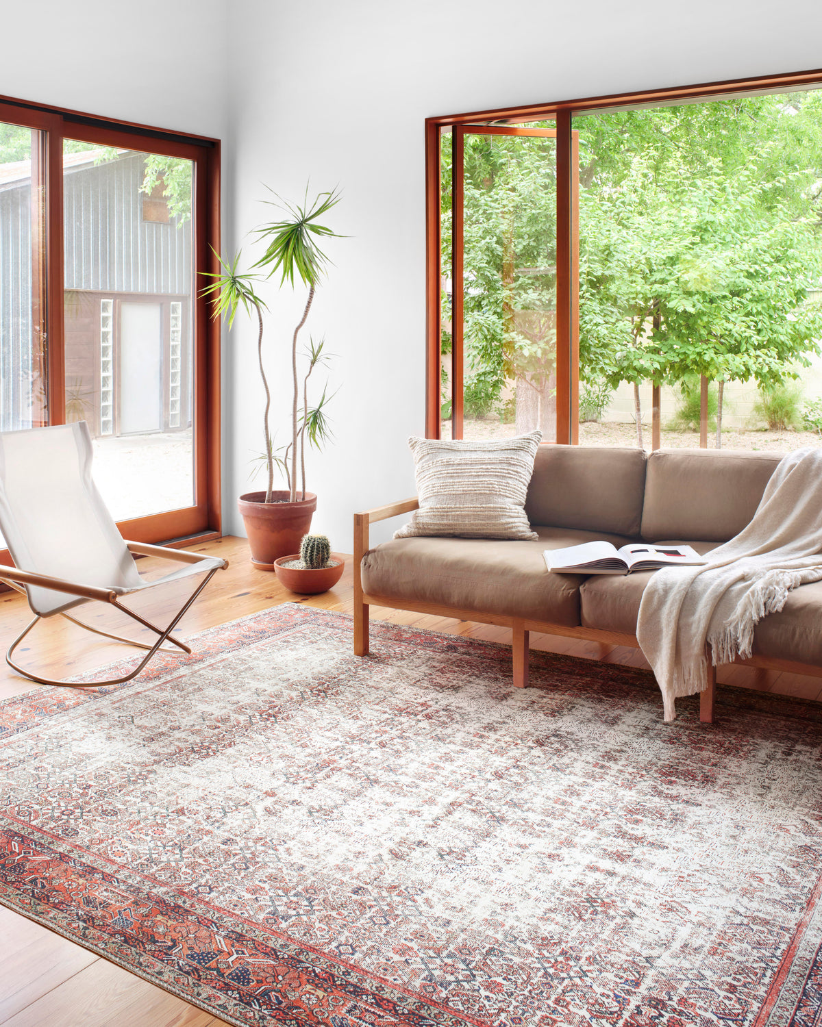 The Layla Rug 12 | Ivory/Brick