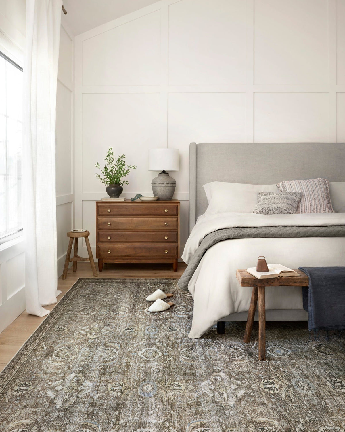 The Layla Rug 13 | Antique/Moss - Plain Jane Interiors