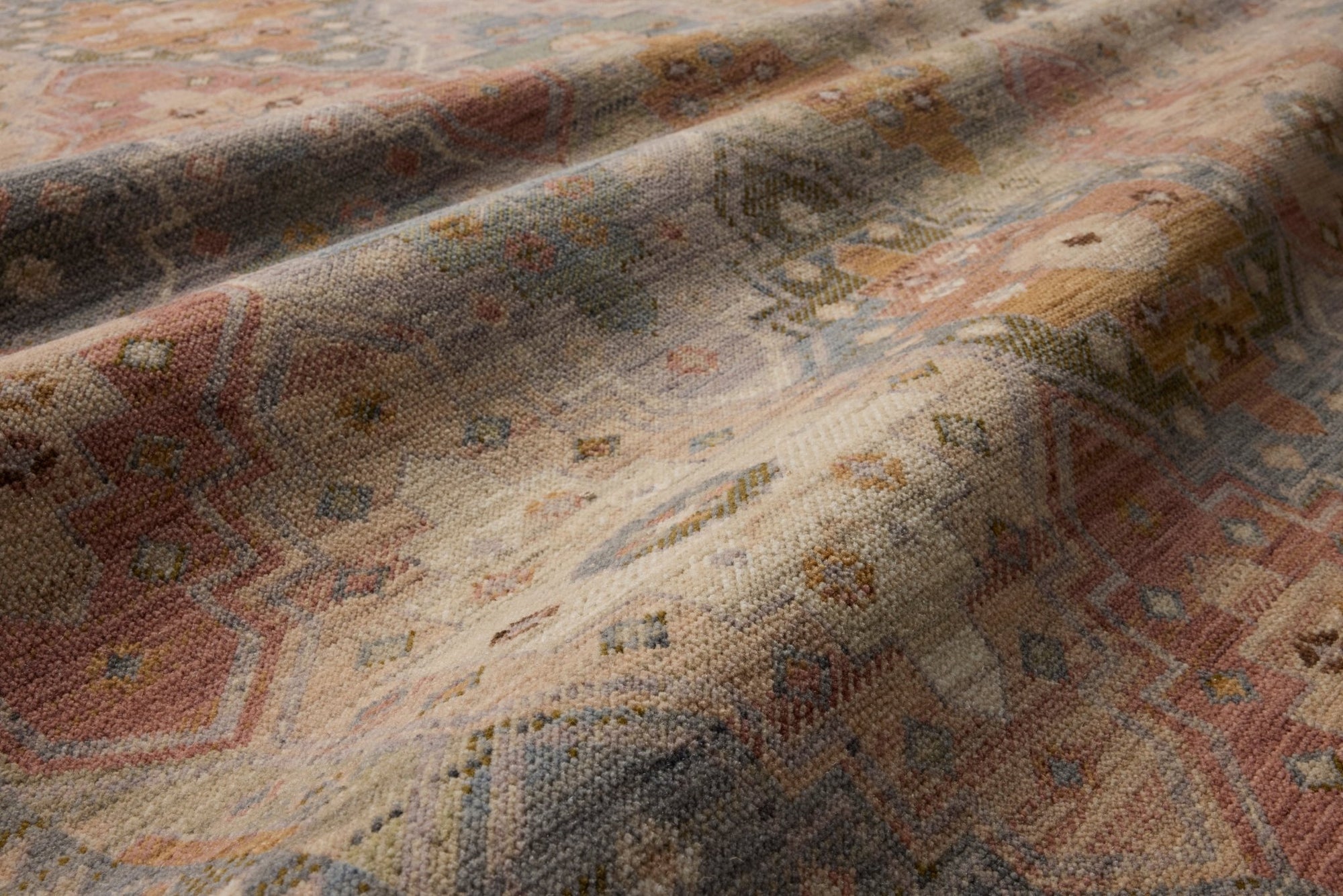 The Reign Rug 08 | Safe/Fiesta - Plain Jane Interiors